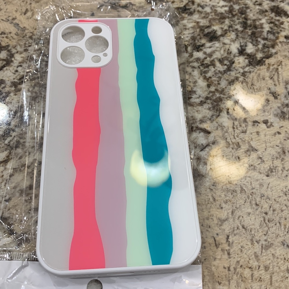 Cell phone case - Picture 5 of 5
